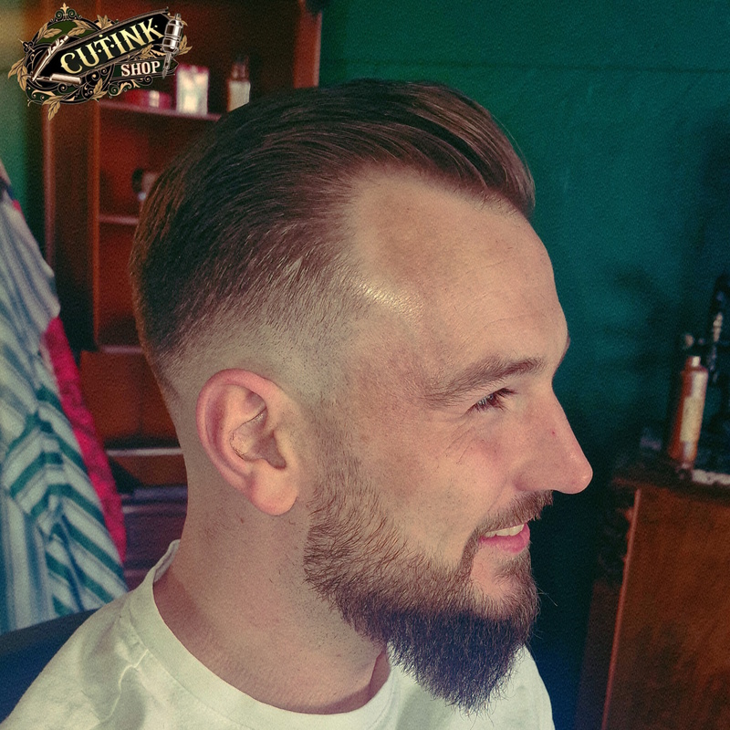 Adulte coupe arrière barbe