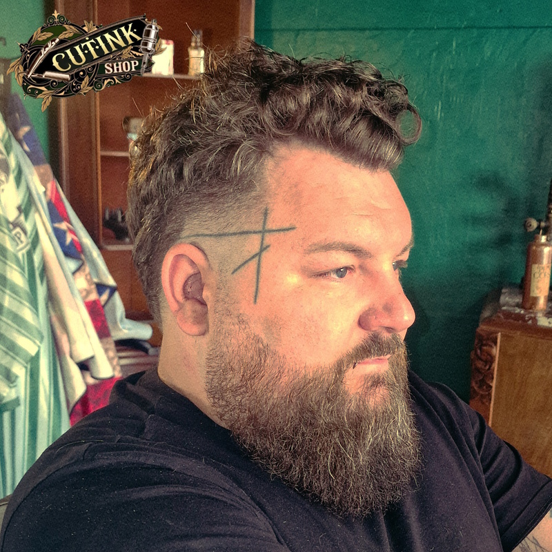 Adulte coupe boucle et barbe